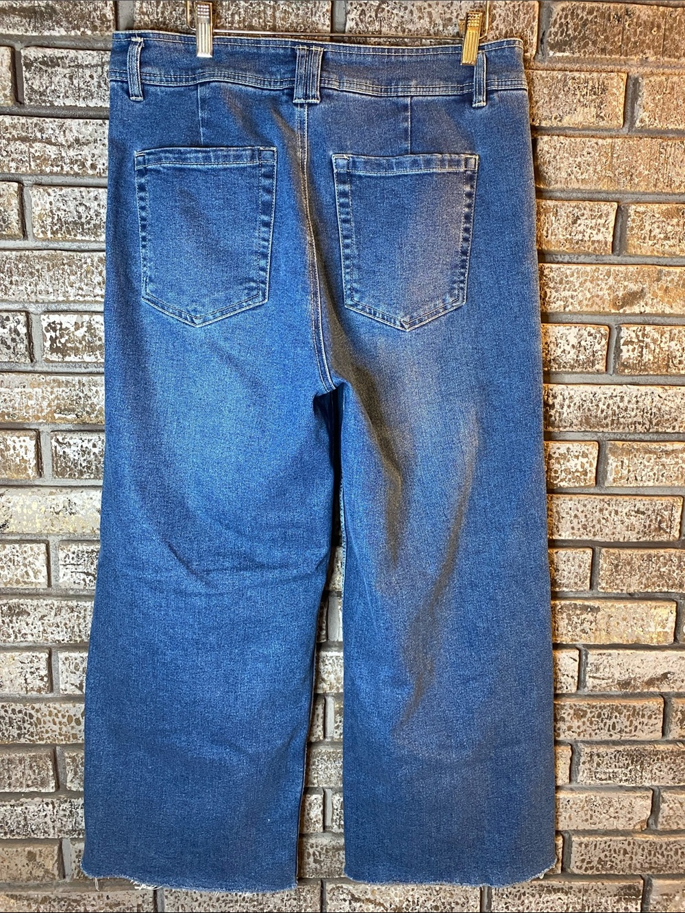 Dex Wide Leg Flare Jeans in Medium Blue Denim with Raw Hem - Picture 2 of 8